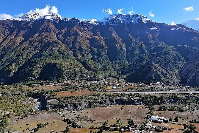 10 Days Annapurna Circuit Trek - Pine Forests and Big Close-Up Peaks (Day 4)