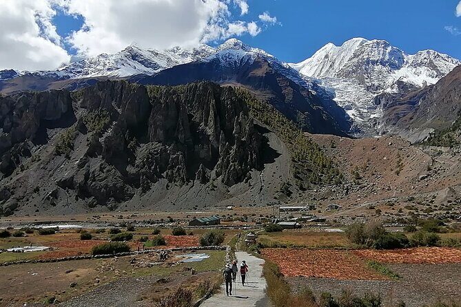 10 Days Annapurna Circuit Trek - Setting Off From Kathmandu: Manakamana Temple and the Road to Besishar (Day 1)