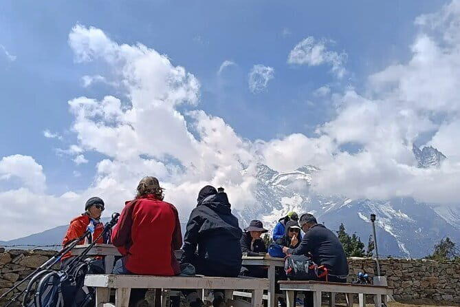 14 Days Everest Base Camp Trek - Guides, porters, and safety: what you’re really paying for