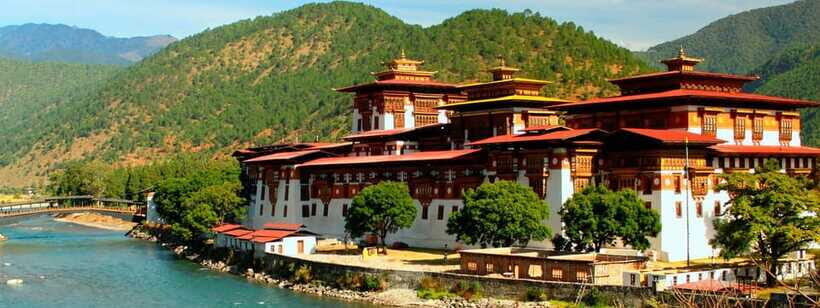 3 Days Bhutan Cultural Tour - Price and value: $1,649 for a short trip that covers the hard parts
