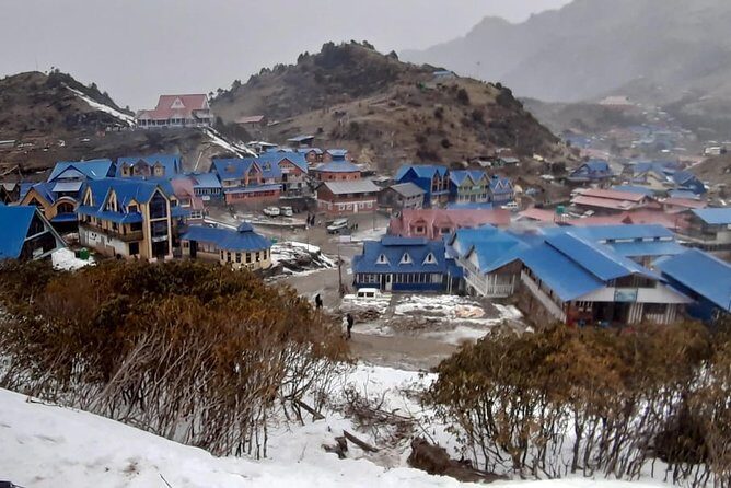 3 Days Kalinchowk Trekking from Kathmandu - Weather reality: pack for rain and temperature shifts