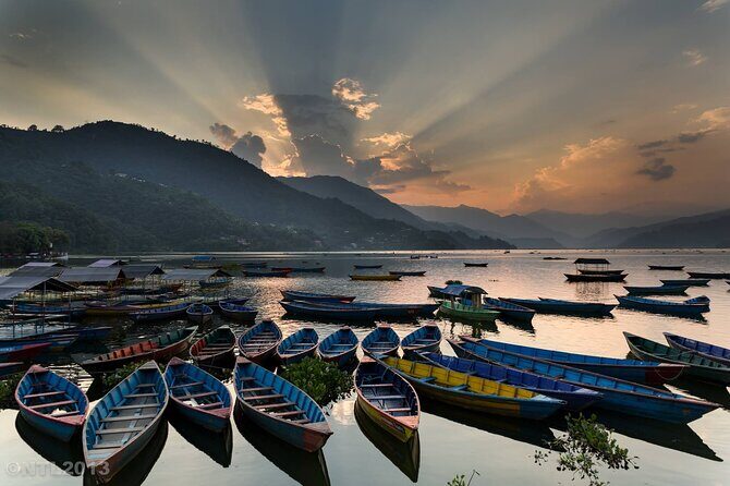 6 Days Private Himalayan Dreams of Nepal - Pokhara by Short Flight: The Change of Scene Hits Fast
