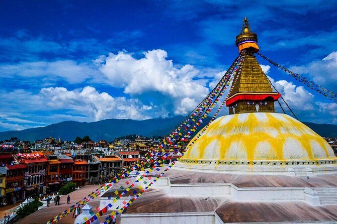 8 Days Tour in Nepal - Kathmandu, Chitwan & Pokhara (3 & 4 Star) - Pokhara Day 5–6: lakeside calm plus real-world sights