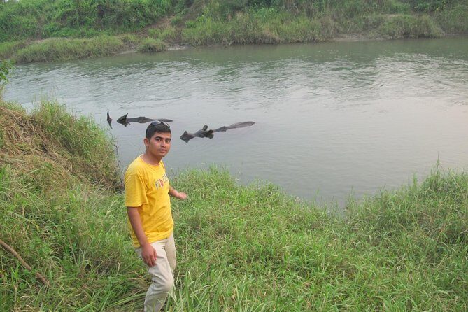 Best of Nepal Luxury Adventure Tour Package - 9 Days - Day 2 to Chitwan: rafting on the Trishuli River, then wildlife at Royal Chitwan