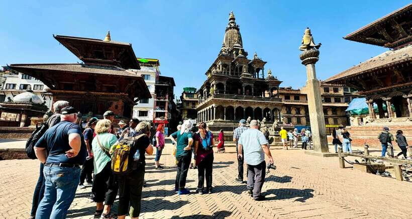 Bhaktapur & Nagarkot Day Tour with Lunch - Private/Group - Bhaktapur meets Nagarkot: the real point of this 6-hour mix
