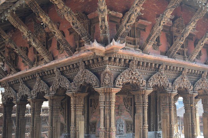 City tour of Bhaktapur and Patan Durbar Square - Nyatapola Temple: the tallest pagoda feeling