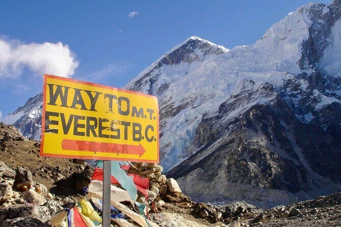 Everest Base Camp Trek with Helicopter Return to Lukla - 10 Days - Gorakshep to Lukla by helicopter: views and tradeoffs