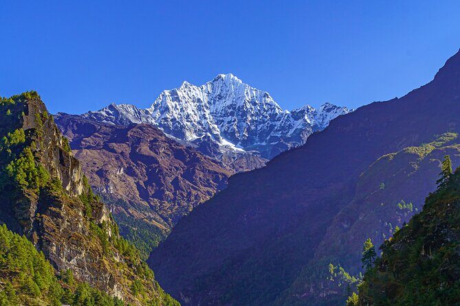 Everest Base Camp Trekking - 13 Day - Day 7–8: acclimatization that pays off (Dingboche rest and short hikes)
