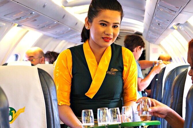 Everest Scenic Mountain Flight – Soar Above the Majestic Himalaya - The stewards’ role: making the peaks make sense