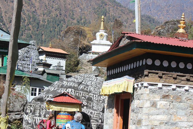Everest Three Pass Trek - Dingboche and Chhukung: where your body learns the rules