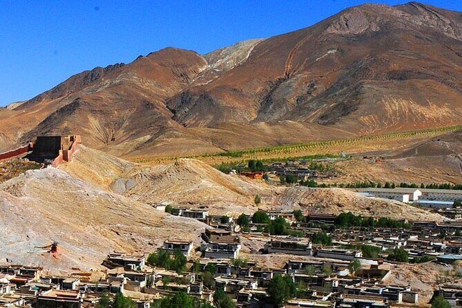 Fixed Departure Tibet Overland Group Joining Tours. - Lhasa approach: Yamdrok Tso and the Brahmaputra on the drive