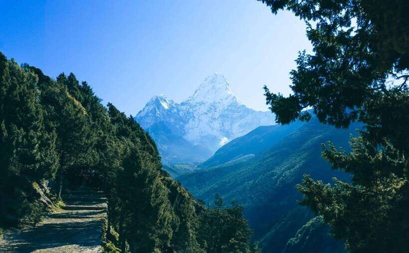 From Kathmandu: Guided Everest Base Camp Trek - Dingboche and Lobuche: rest-day strategy plus higher air