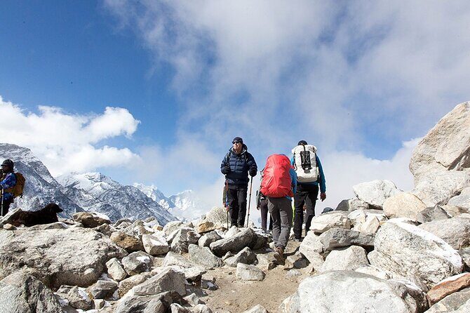 From Kathmandu: Private 14-Day Everest Base Camp Trek - Phakding to Namche Bazaar: your first major altitude jump