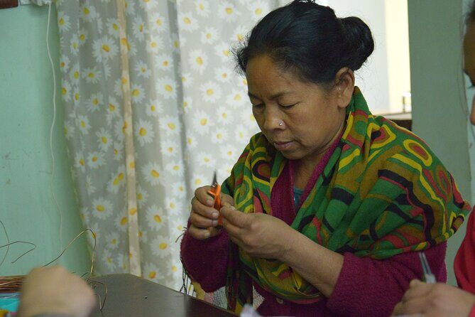 Handmade Jewellery Workshop with Nepali Women - Timing in Kathmandu: fitting it between 12 and 5