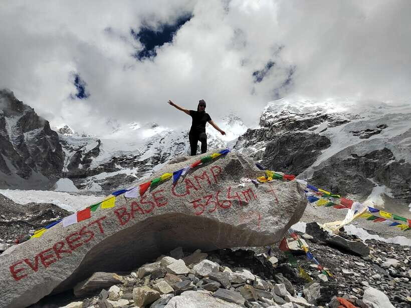 Kathmandu: 1-Hour Scenic Flight Over Mount Everest - Price and Value: What $140 Buys You in the Himalaya