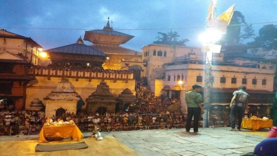 Kathmandu: 3 hours night Pashupatinath Aarti Tour - Why Night Aarti at Pashupatinath feels more than sightseeing