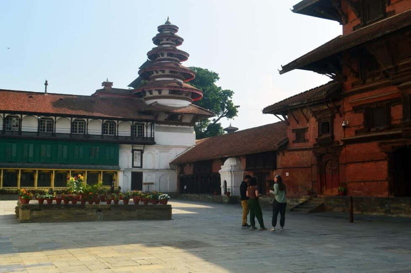 Kathmandu 4-Heritage Sites Tour - Boudhanath Stupa: A Pause That’s Worth the Detour