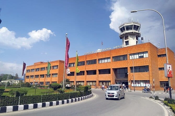 Kathmandu airport pick up/Drop off service by Private Vehicle - From pickup to drop-off: making the transfer fit your Kathmandu rhythm