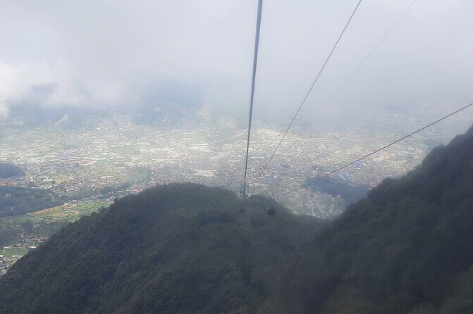 Kathmandu Chandrigiri Hill Cable Car & Monkey Temple UNESCO Tour - Guide effect: the Prakash factor