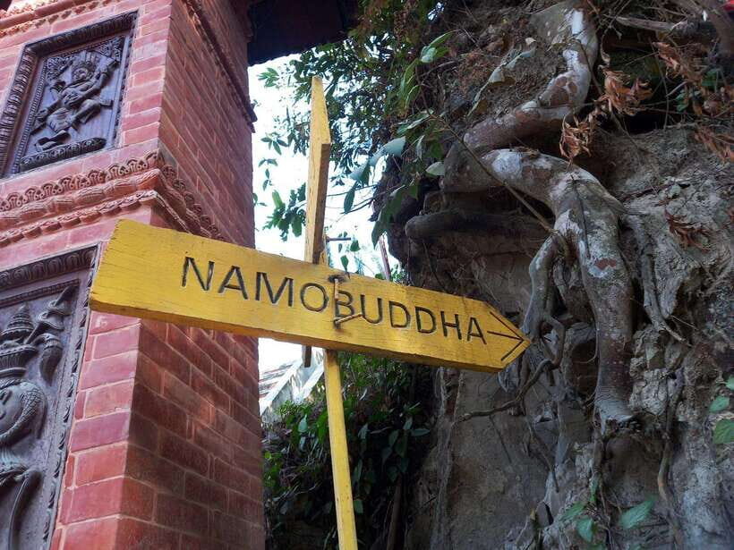 Kathmandu: Dhulikhel to NamoBuddha Day Hike with Lunch - Namobuddha Monastery: Thrangu Tashi Yangtse and the compassion legend