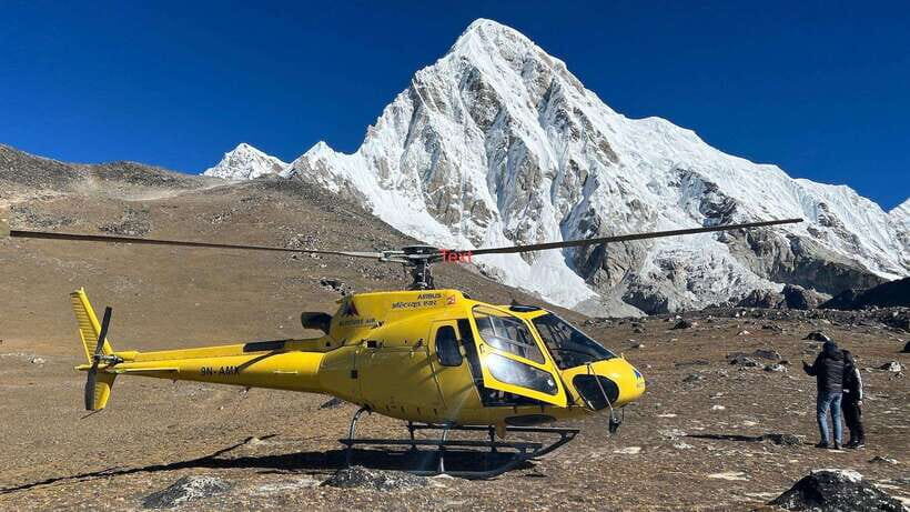 Kathmandu: Everest Helicopter Tour with Landing & Breakfast - Peaks you’ll likely spot: Lhotse, Makalu, Cho Oyu