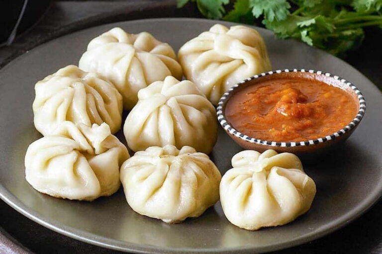 Kathmandu: Food and Drink Walking Tour - Thamel-Style Walking: How the 3 Hours Stay Fun (Not Exhausting)