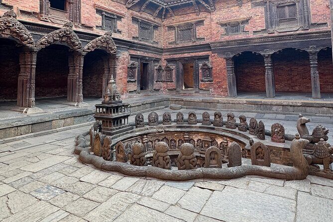 Kathmandu: Full Day Private Top 4 UNESCO Heritage Tour W/Lunch. - Patan Durbar Square: Newar Craft and Malla-Era Power