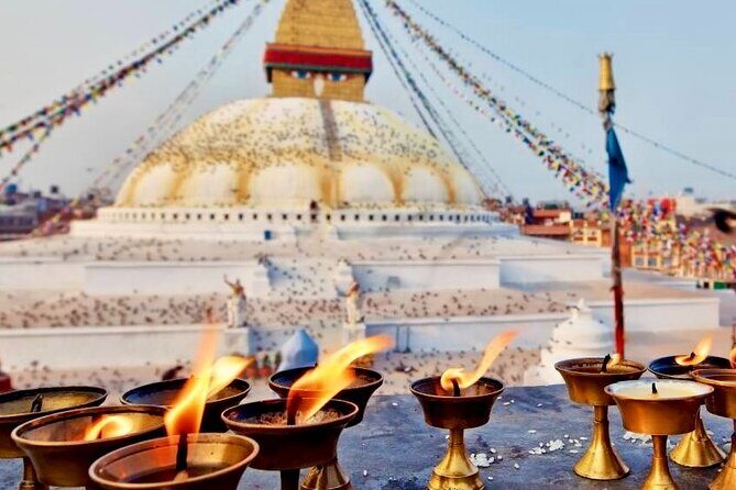 Kathmandu: Full Day Top 4 UNESCO Tour with Lunch - Private/Group - Stop 2: Patan Durbar Square and Newar craftsmanship in about an hour