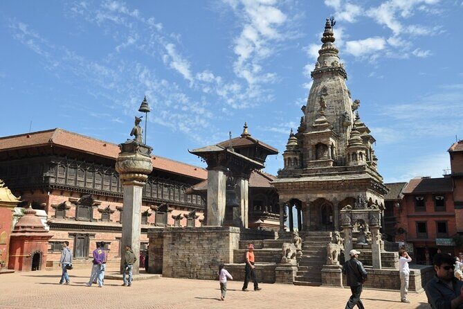 Kathmandu Highlights: Private UNESCO World Heritage Sites Tour - Boudhanath and Swayambhunath: two Buddhist icons, two different vibes