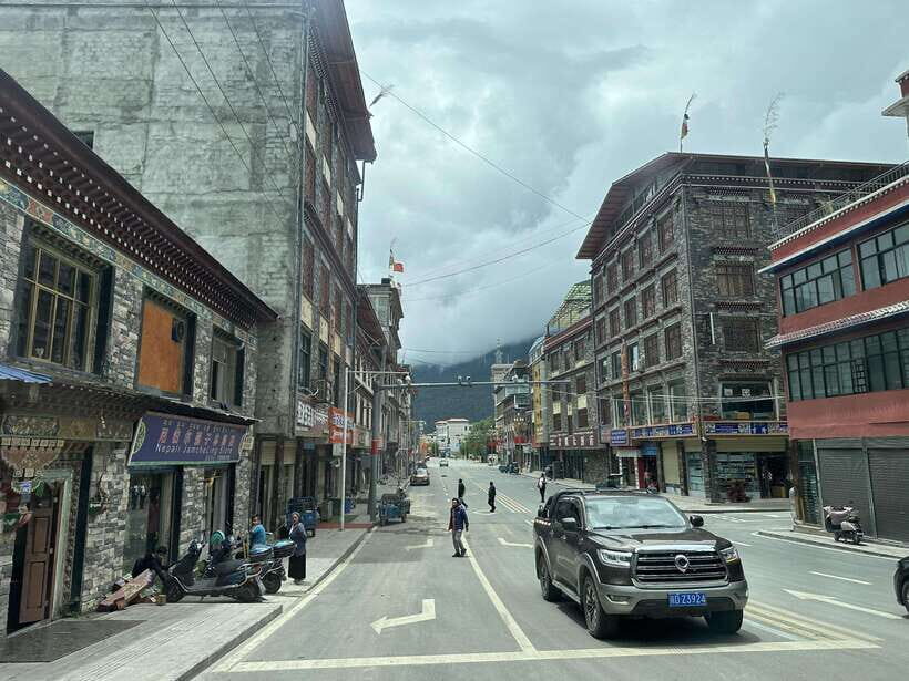 Kathmandu: Kailash Mansarovar Yatra Tour 2025 - Completing the Kora and returning to Saga through Kerung