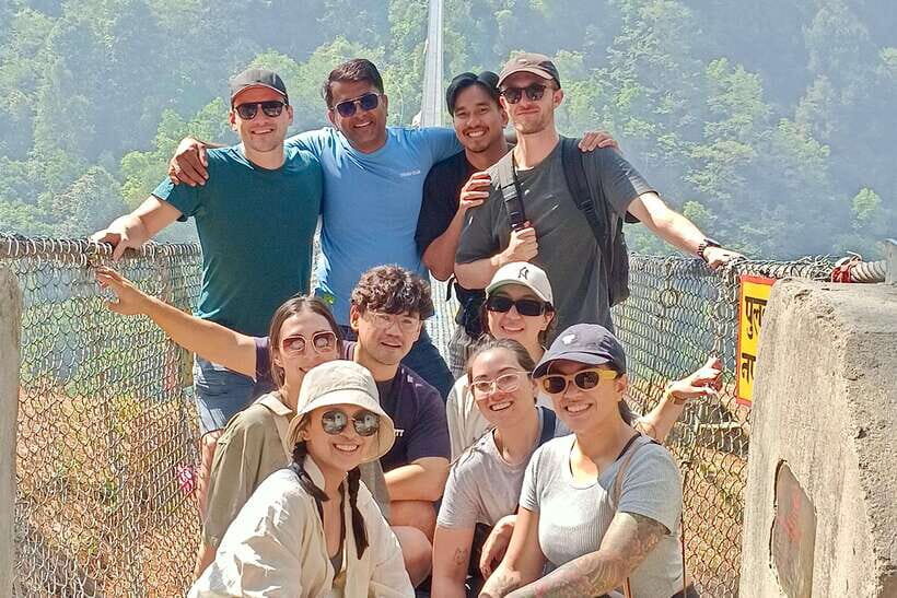 Kathmandu: Nagarkot Sunrise View & Morning Hike with Lunch - Food and energy: the breakfast box and lunch option