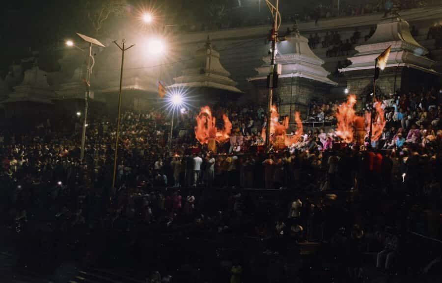Kathmandu: Pashupatinath Aarati & Cremation Evening Tour - Witnessing the Open-Air Cremation Evening Ceremony (Respect First)