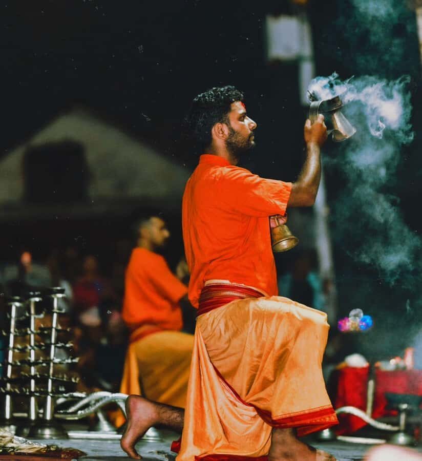Kathmandu: Pashupatinath Aarati & Cremation Evening Tour - What to Pack and What Rules You Must Follow