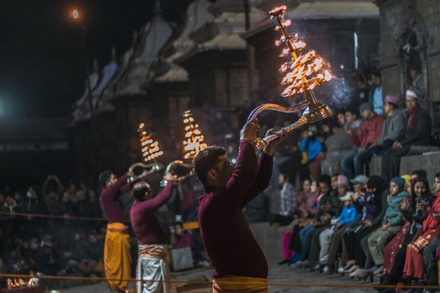Kathmandu: Pashupatinath Temple Evening Aarati Tour - Temple Rules, Dress Code, and Photo Etiquette