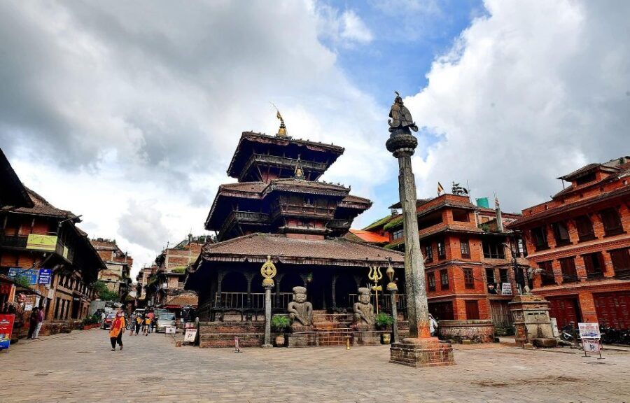 Kathmandu: Private Bhaktapur and Patan Sightseeing Tour - Patan Durbar Square: Newari architecture and Krishna Mandir