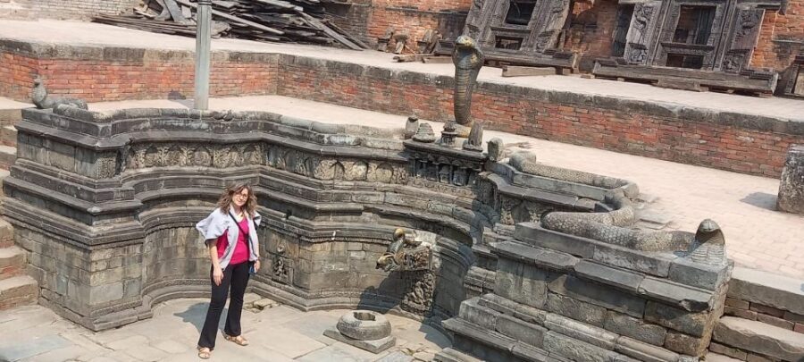 Kathmandu: Private Bhaktapur and Patan Sightseeing Tour - Pottery Square and Newari craft shopping