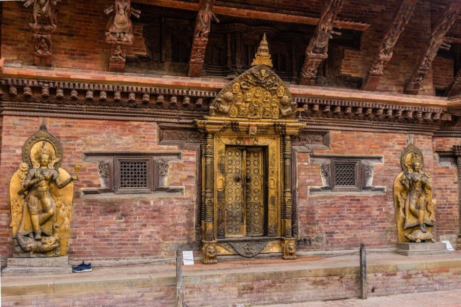 Kathmandu: Private City Guided Tour - Swayambhunath (Monkey Temple): 2,500 years above the valley