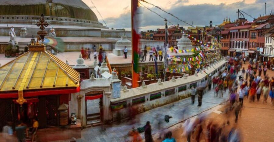 Kathmandu: Private custom tour with a local guide - Why a private walking guide turns Kathmandu from noise into sense