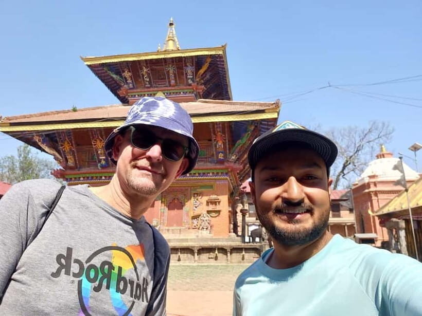 Kathmandu: Private/Group Unesco Heritage Sites Guided Tour - Guides and drivers: what you can expect from the people side