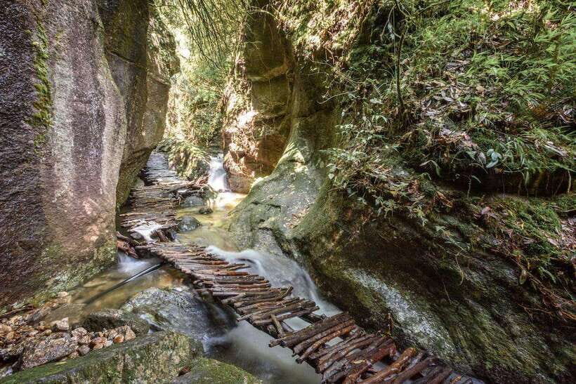Kathmandu: Shivapuri Hill Day Hike with Lunch box - Budhanilkantha Temple: a cultural checkpoint on the route