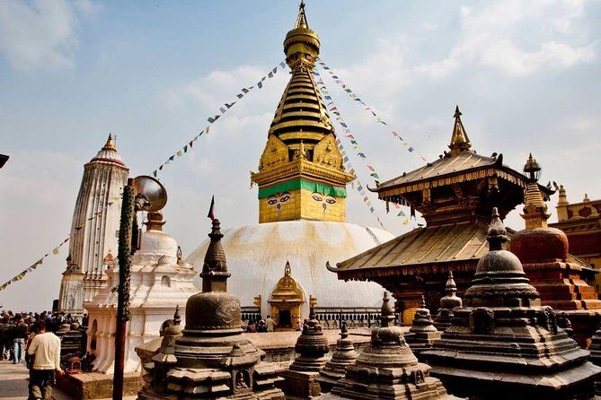 Kathmandu Valley Full Day Sightseeing Tour - Patan Durbar Square: Newar Craft, Courtyards, and UNESCO Details