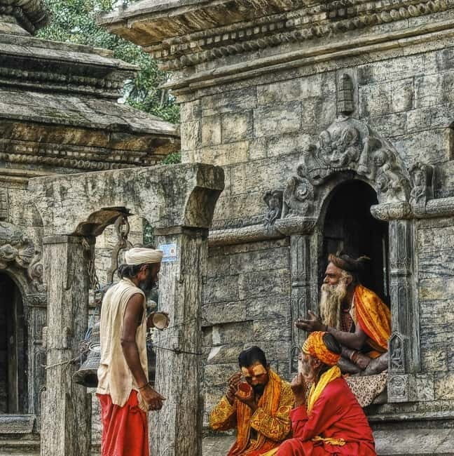 Katmandu: Pashupatinath Open Cremation & Evening Aarati - Arya Ghat open cremation: the spiritual belief behind the scene