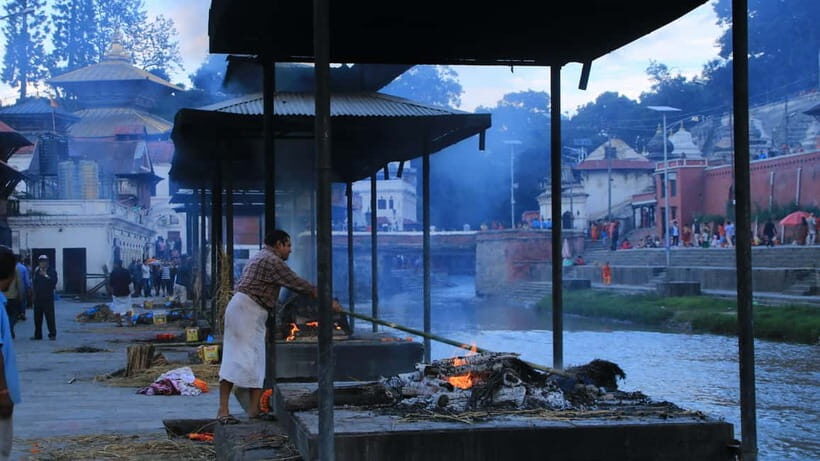 Katmandu: Pashupatinath Open Cremation & Evening Aarati - When this tour is a great match—and when to skip it