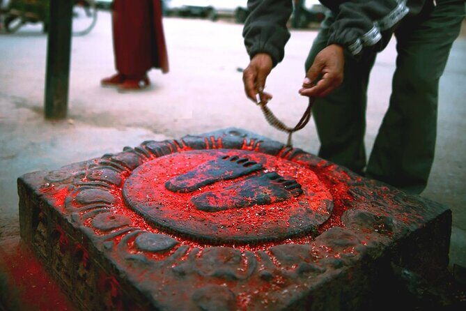 Monkey Temple - Swayambhunath Tour - Private/Small Group - Swayambhunath (Monkey Temple): The Main Stupa and the Origin Stories