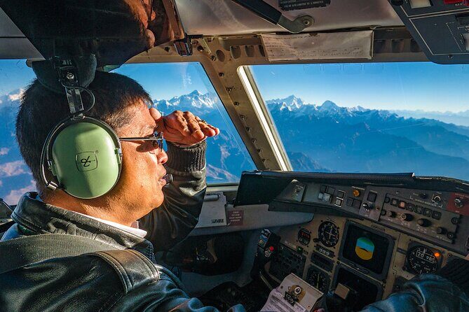 Mountain Everest Scenic Flight with Hotel Pickup and Dropoff - Weather Cancellations and Flight Delays: What to Expect Without Panicking