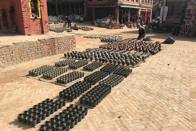 Nagarkot Sunrise & Bhaktapur Heritage Tour -Private Full Day Trip - 55 Window Palace and Dattatreya Temple: the quick stops that add up