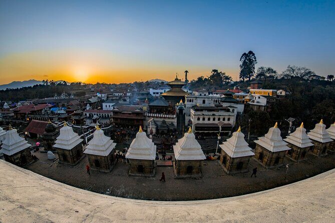 PashupatiNath and BoudhaNath - Private/Small Group - Price and logistics: good value with cash planning