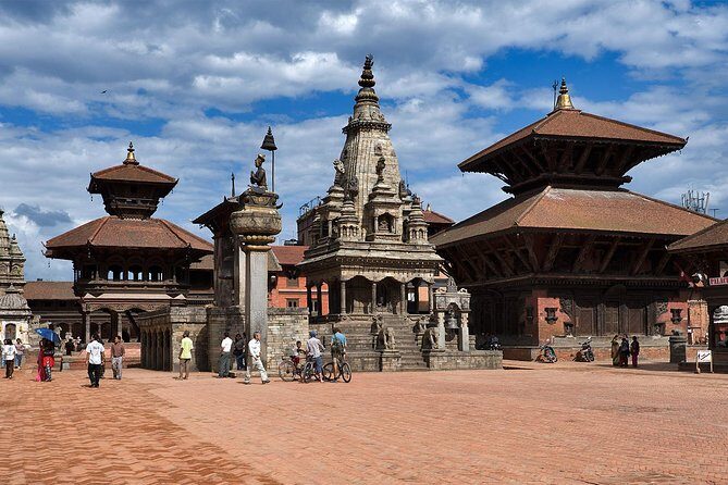 Private Bhaktapur and Nagarkot Day Tour From Kathmandu - Bhaktapur Durbar Square: medieval power, in walking distance