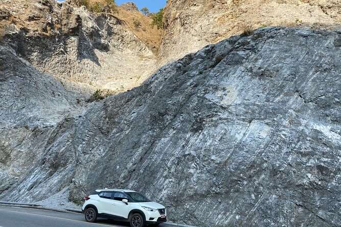 Private Vehicle Intercity Drive in Nepal (Kathmandu - Pokhara - Chitwan) - Route reality: Prithvi Highway vs East West Highway