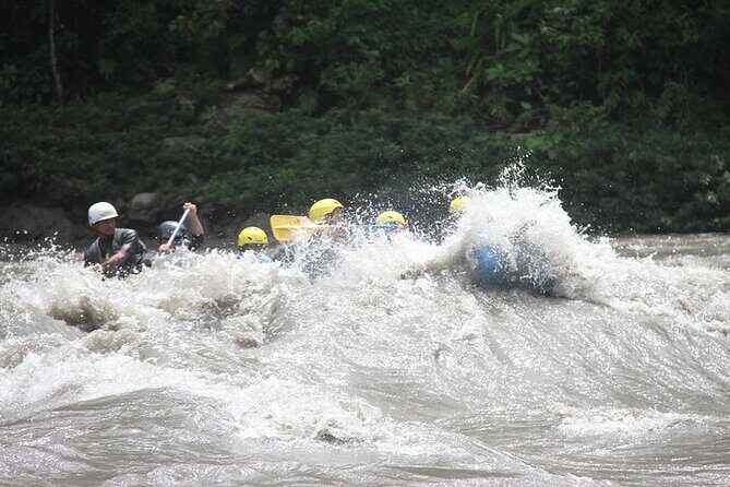 Rafting in Nepal: Trishuli, Bhotekoshi & Other River Rafting - Getting from Kathmandu to the put-in: buses, time, and comfort